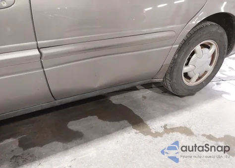 2000 Buick Lesabre Limited from USA, damaged, VIN 1G4HR54K2YU104880